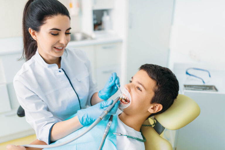 Best Dental specialist in Trivandrum performing dental checkups for children at rysa dental clinic the best dental clinic in trivandrum